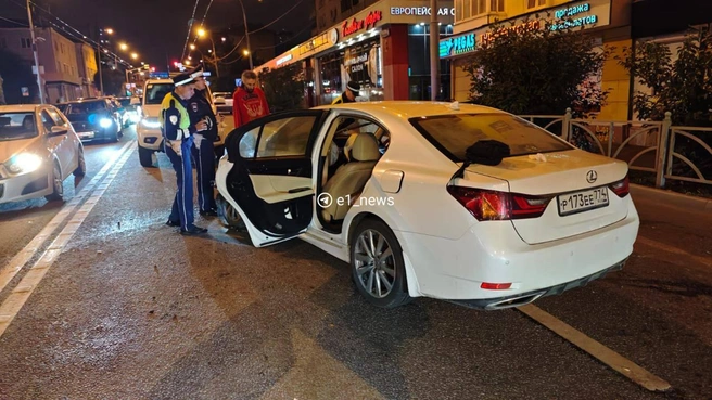 Помимо водителя в Lexus находился пассажир | Источник: ИА «Ночные новости»