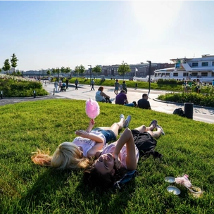 Парк Горького открывает сезон счастья