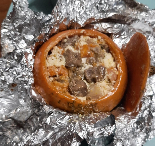Мясо в тыквенном горшочке — как приготовить простое и невероятно вкусное осеннее блюдо | Источник: Юлия Волкова