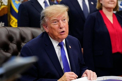 Трамп в Кентукки оценил фигуру сенатора Хьюстеда