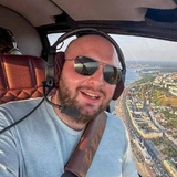 <p>Глеб Степанский</p>