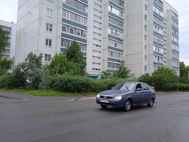 В Ульяновске жители 14 улиц сидят без воды из-за коммунальной аварии | Источник: Дмитрий Сильнов / 173. RU