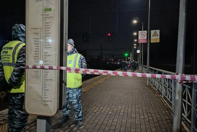 СК расследует гибель четырех человек на путях МЖД