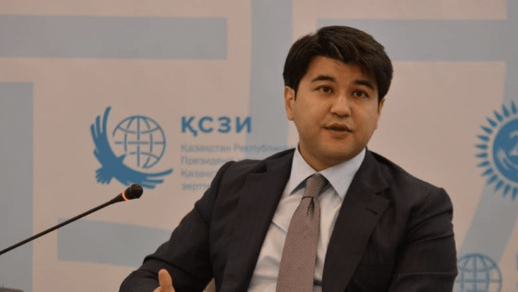 «Ужинали рядом с трупом»: экс-министр Казахстана стер с камер видеонаблюдения убийство жены