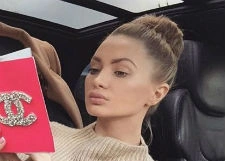 Евгения Феофилактова вновь стала студенткой