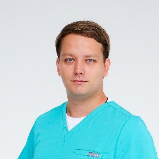 <p>Максим Баранов</p>