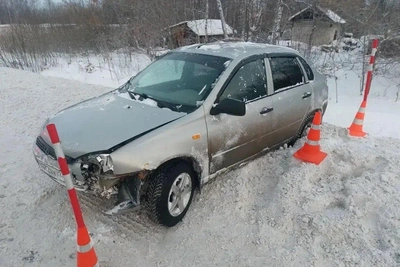 Пьяный водитель «Лады» не справился с управлением под Тюменью