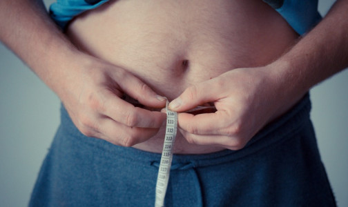 Зачем нужно знать индекс массы тела перед прививкой от коронавируса и почему врачи не считают его объективным признаком ожирения