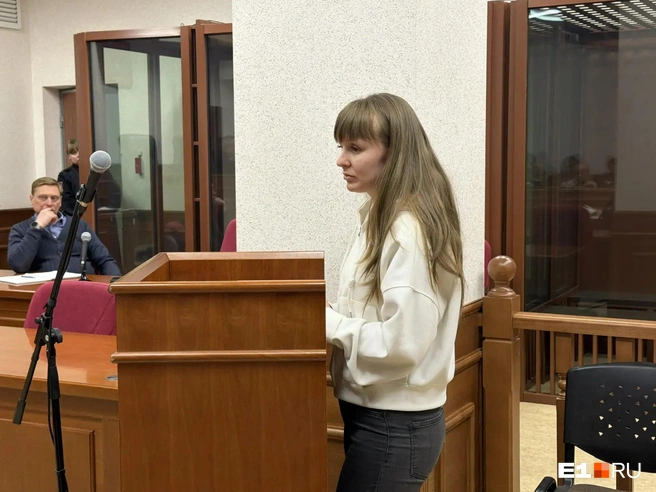 В суде выступила врач скорой помощи, которая констатировала смерть ребенка | Источник: Анастасия Якупова / E1.RU
