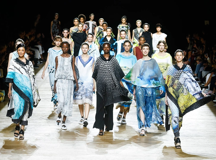 Небо, море, облака: Issey Miyake SS18