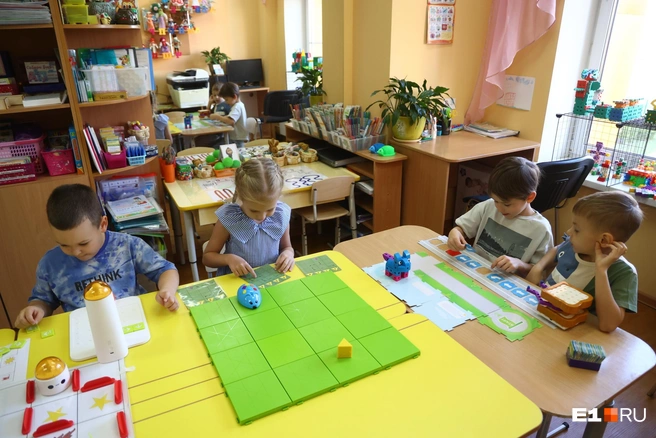 Родители хотят, чтобы детский сад был рядом с домом, но так получается не всегда | Источник: Владислав Лоншаков / E1.RU