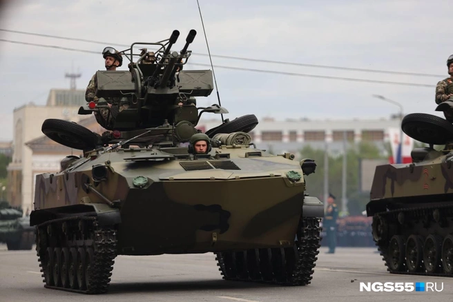 Традиционный парад пройдет на Соборной площади | Источник: Евгений Софийчук / NGS55.RU