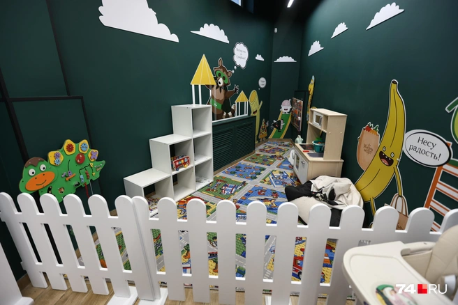 А в детской комнате — все тот же енот | Источник: Наталья Лапцевич