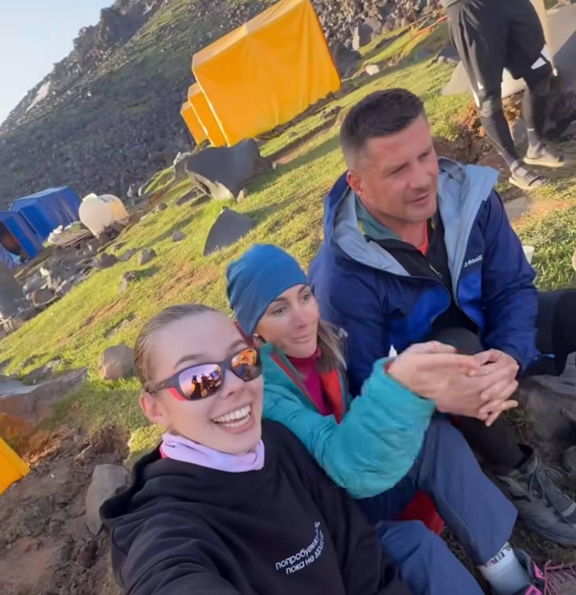 «Жена уже практически не могла идти». Миллиардеры из Волгограда покорили самую высокую вершину Турции — Арарат