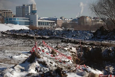 В Омске начали благоустраивать набережную Тухачевского