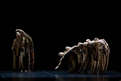 Dance Open представил апрельскую программу с балетом и акробатикой