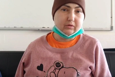 Северодвинка Екатерина Новикова не может вернуться в Россию из-за болезни