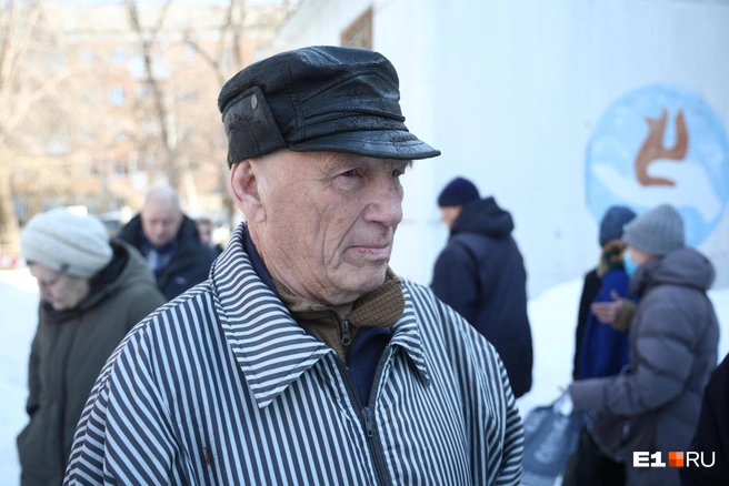 Анатолию Николаевичу 84 года | Источник: Владислав Лоншаков / E1.RU