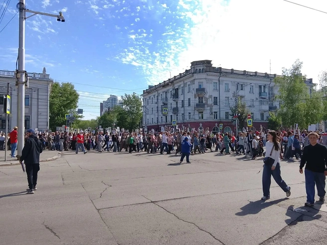 Как проходит акция «Бессмертный полк» | Источник: Ирина Господаренко/ NGS22.RU