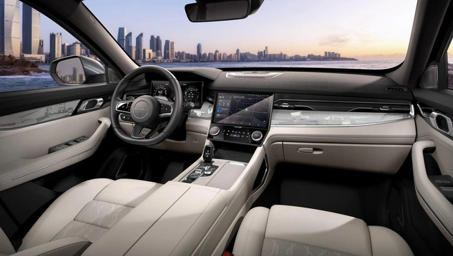 Автомобиль метит в премиум-сегмент | Источник: Lynk &amp; Co / lynkco-cars.ru