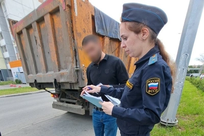 Грузовик с 552 нарушениями ПДД арестован в Челябинской области