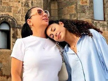 Мама Зепюр Брутян обратилась к Павлу Прилучному: «У меня родился внук! Спасибо за счастье и радость!»