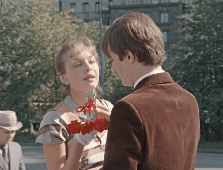 5 парфюмов, за которыми охотились все советские женщины