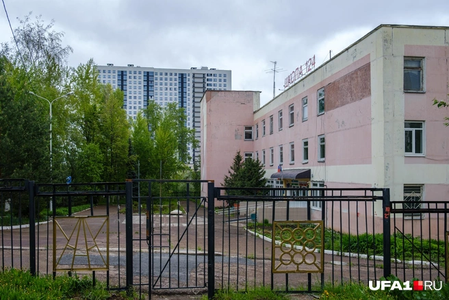 Здание школы признано аварийным и должно быть снесено | Источник: Булат Салихов