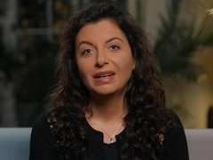 Симоньян, несмотря на химиотерапию, вернулась в эфир: «Последний раз без парика»