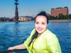 «4 месяца не могу принять ванну из-за сильных ран»: жертва «кислотного маньяка» боится, что не найдет денег на операцию
