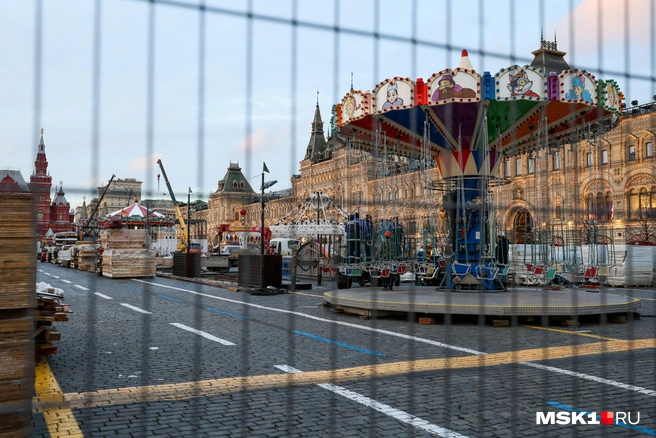 Вместе с новогодними ярмарками в Москву приходит зима | Источник: Артем Устюжанин / MSK1.RU