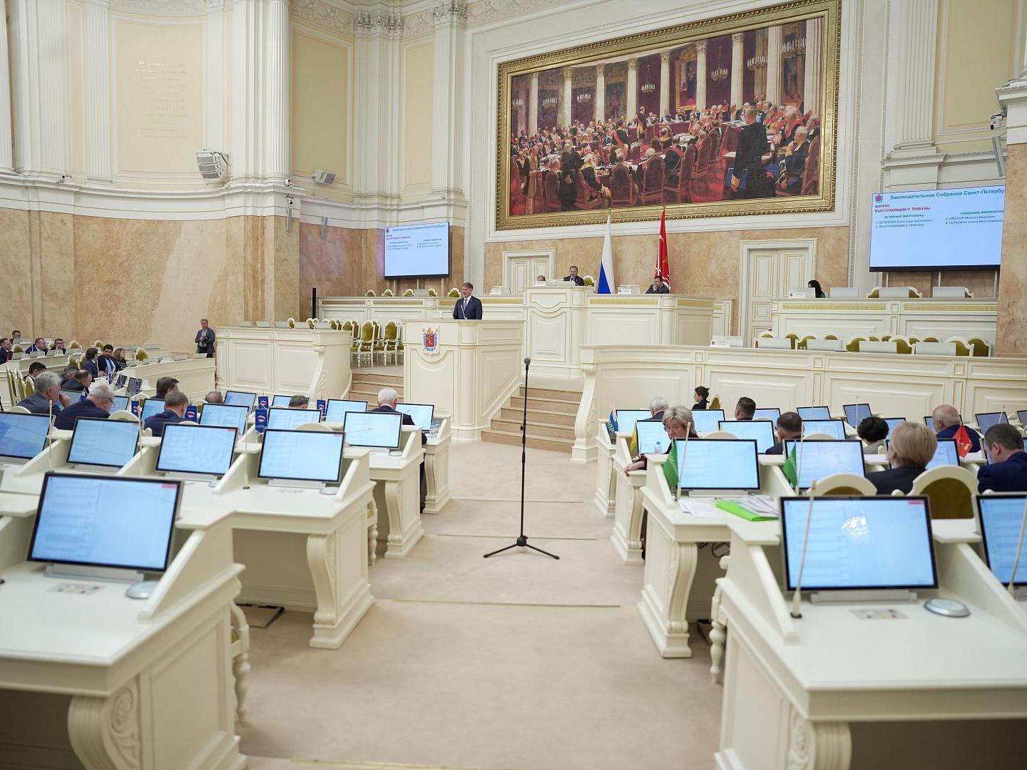 Проигравшие депутаты Петербурга: СВО, наука, бизнес