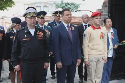 В Хабаровске открыли доску генералу Пуркаеву