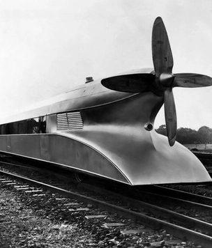 История одной фотографии: «Рельсовый цеппелин», июнь 1931