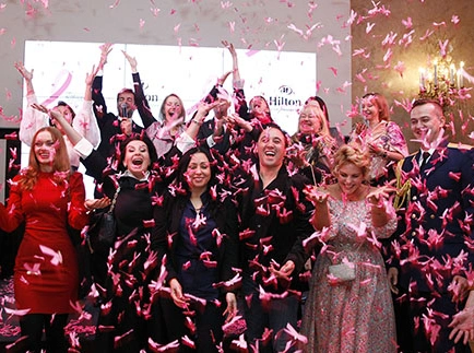 Hilton Moscow Leningradskaya присоединилась к кампании против рака груди
