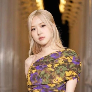 Fan-girl mode on: Розэ из BLACKPINK на концерте Тейлор Свифт в Токио