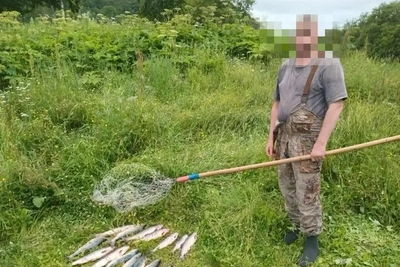 Браконьеры на Сахалине лишились икры, сетей и автомобиля