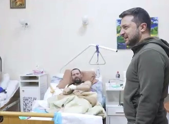 Зеленский рассказал о военном из Рязани, которого якобы лечат в украинской больнице | ya62.ru