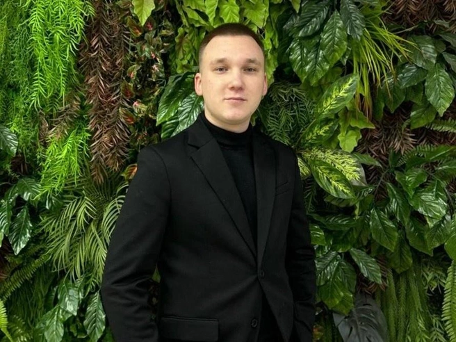Тимофей получил права пять лет назад, но отлично помнит ПДД | Источник: Тимофей Редьков / E1.RU