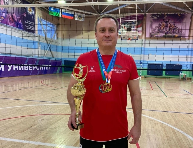 Влиятельный политик дружит со спортом  | Источник: Максим Слепов / Vk.com