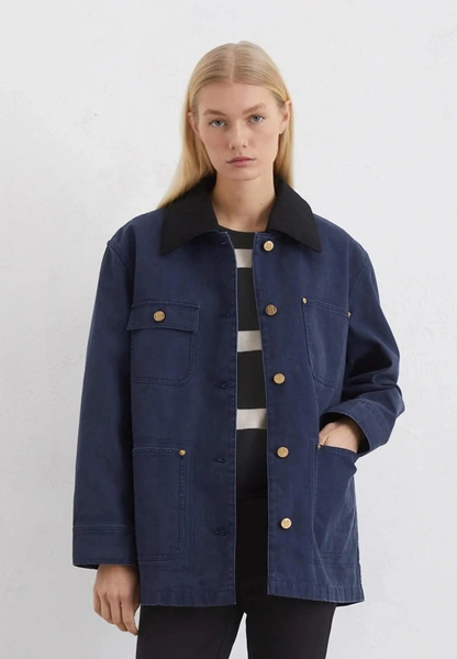 Barn Jacket — незаменимый тренд осени: 8 лучших моделей