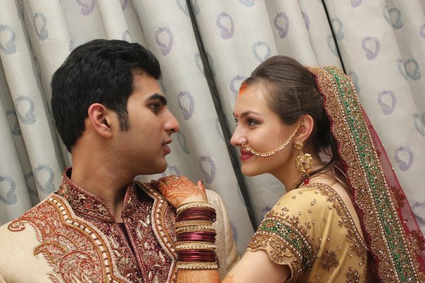 Как выйти замуж за иностранца и уехать из России за границу в Индию, отзывы, личный опыт, особенности брака с мужчиной иностранцем из Индии, как выйти замуж за индуса отзывы