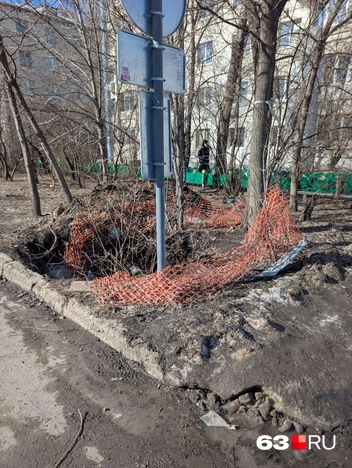 Закапываемся | Источник: Илья, читатель 63.RU