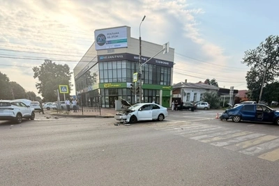 В Майкопе проверяют обстоятельства ДТП с тремя авто