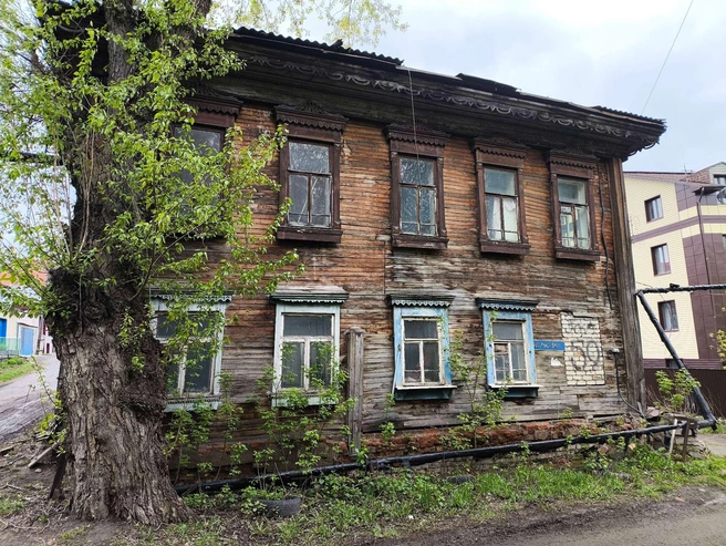 Дом на Загорной ещй неплохо сохранился, суда по фотографии | Источник: муниципальные торги Томска