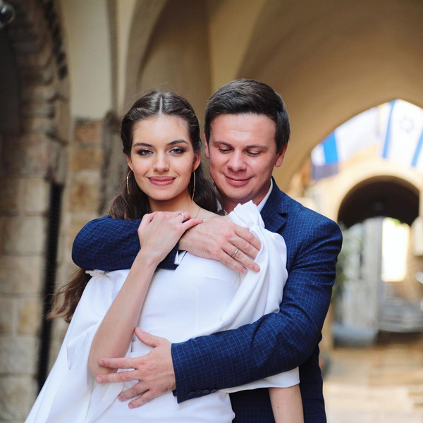 Ведущий передачи «Мир наизнанку» Дмитрий Комаров женился на «Мисс Украина-2016»