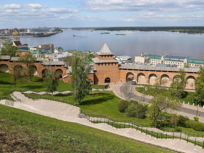 Монумент предлагают возвести на острове, расположенном в месте слияния рек Волги и Оки. | Источник: Наталья Бурухина / NN.RU