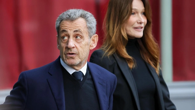 Как выглядит камера, в которой будет отбывать срок бывший президент Франции Николя Саркози