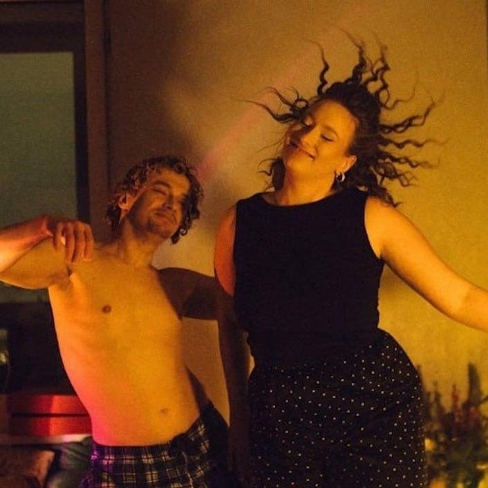 Был в глубокой депрессии, а она стала для него лучом света: как жили актер Бенграф с женой до смертельной поножовщины