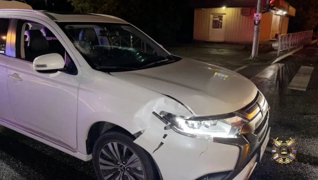 Удар пришелся в правую часть машины | Источник: Госавтоинспекция Кубани / T.me